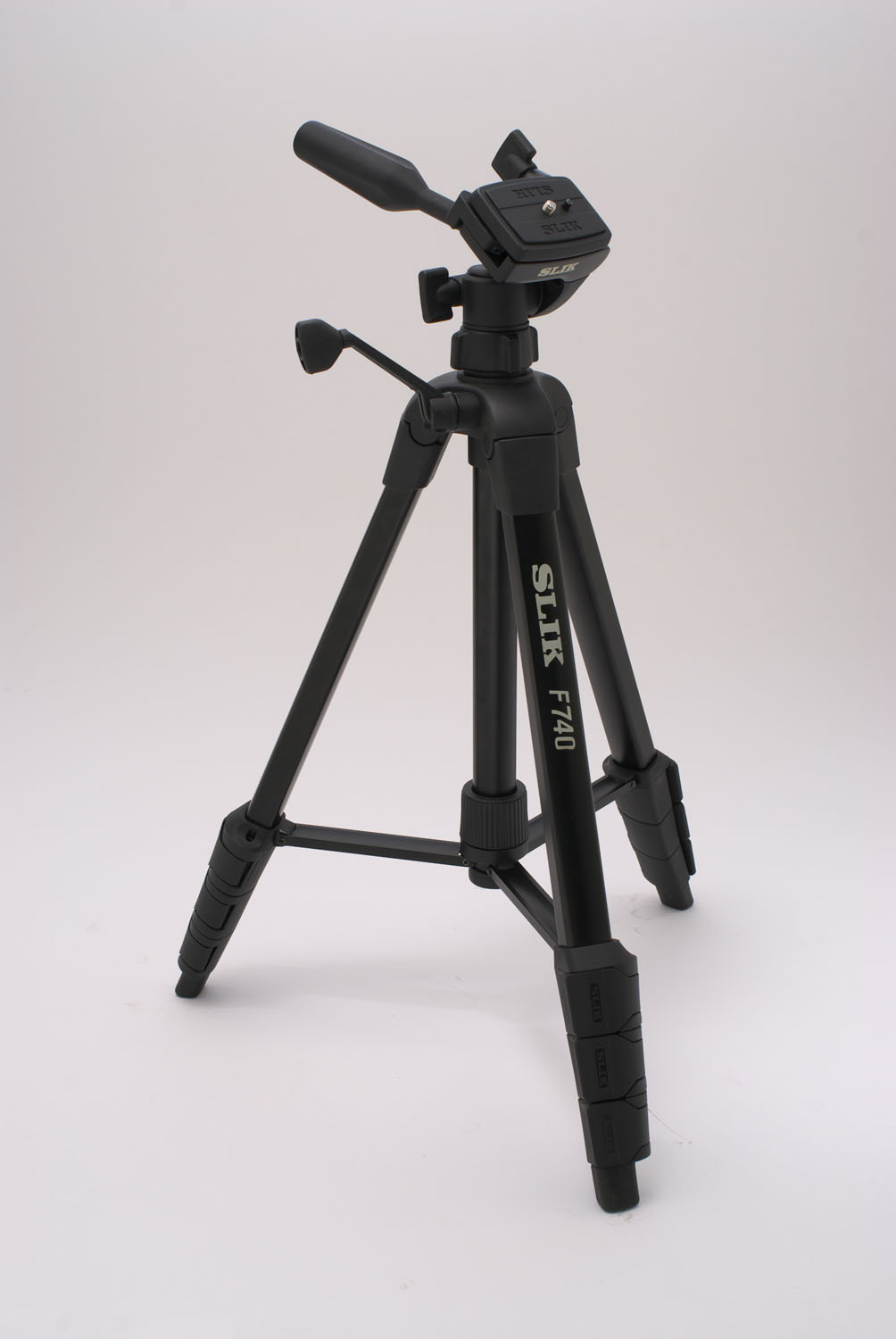 SLIK F740